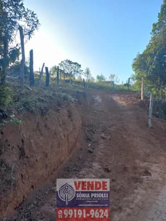 Fazenda/Sítios/Chácaras em Pouso Alegre - Conjunto Habitacional Inconfidentes