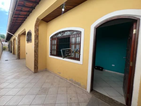 Casa em Condomínio Praia Grande próximo a praia