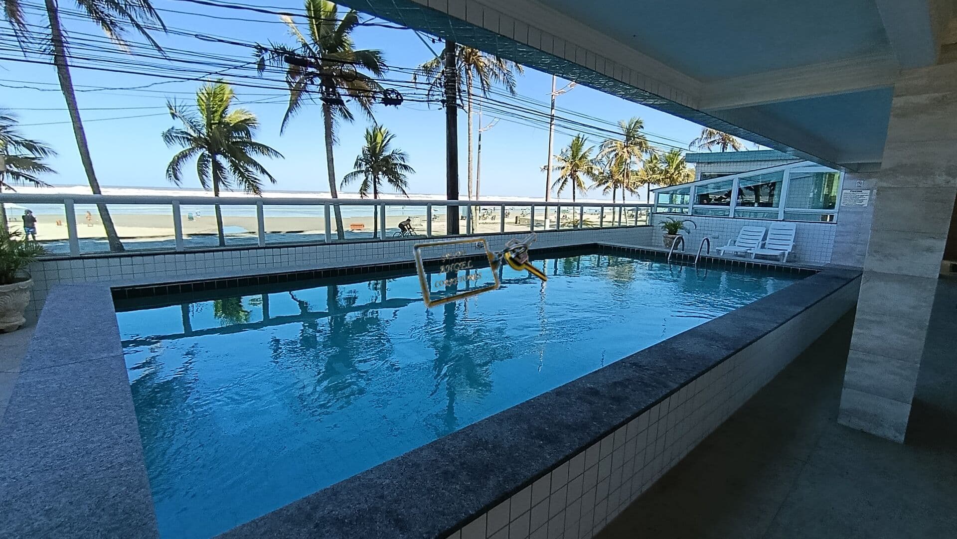 Apartamento com vista para mar