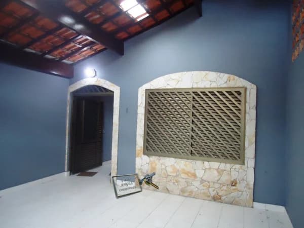 Casa Padrão para Venda em Vila Caiçara Praia Grande-SP