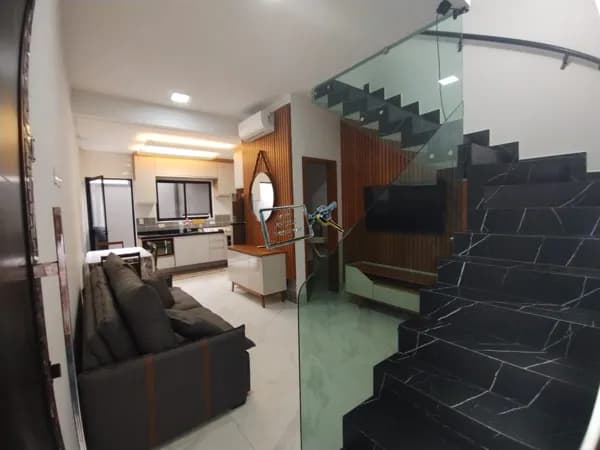 Casa em Condomínio em Maracanã, Praia Grande/SP