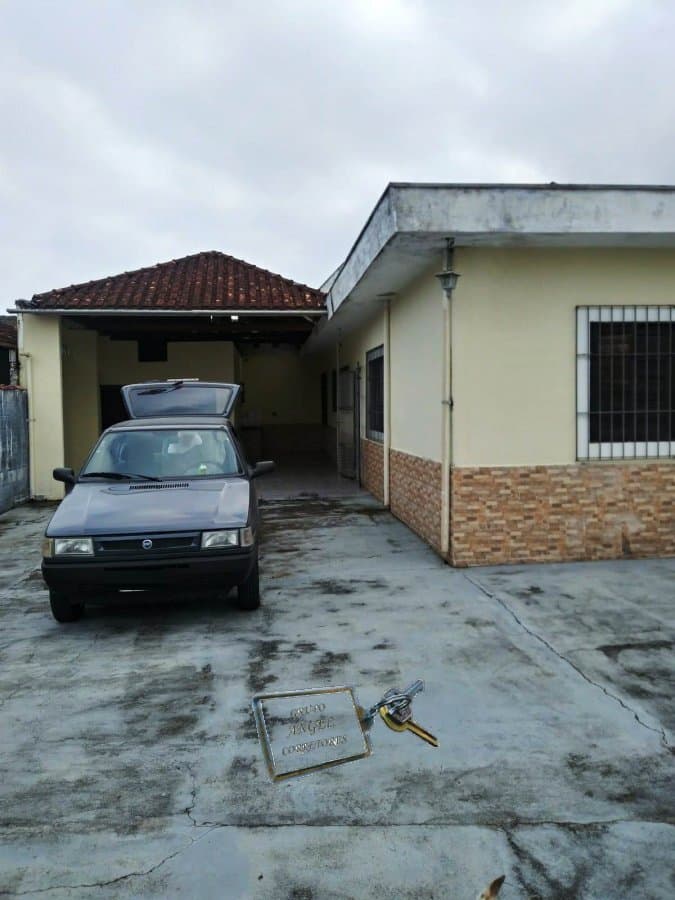 Casa Padrão para Venda em Vila Caiçara Praia Grande-SP