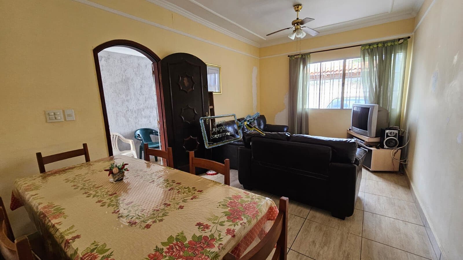 Casa Padrão para Venda em Vila Caiçara Praia Grande-SP