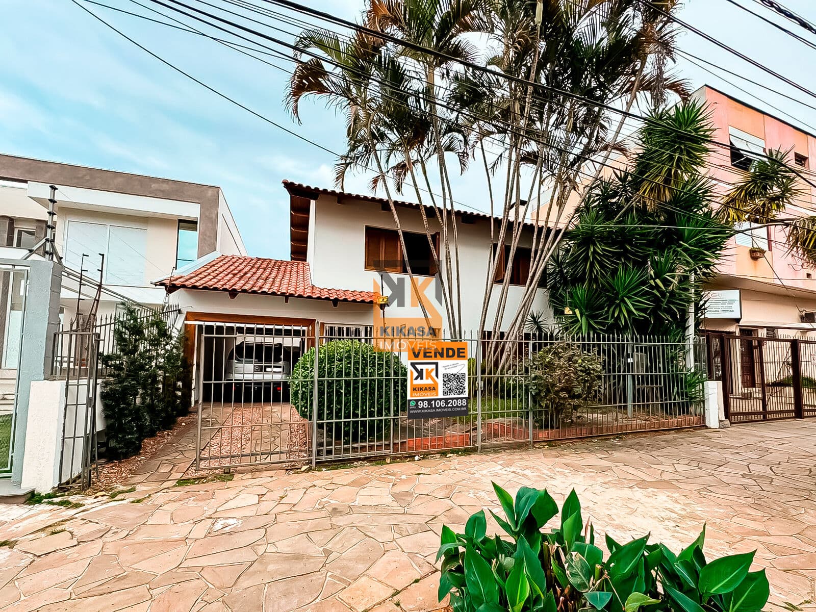 Casa 3 quartos com piscina no bairro Santana em Porto Alegre