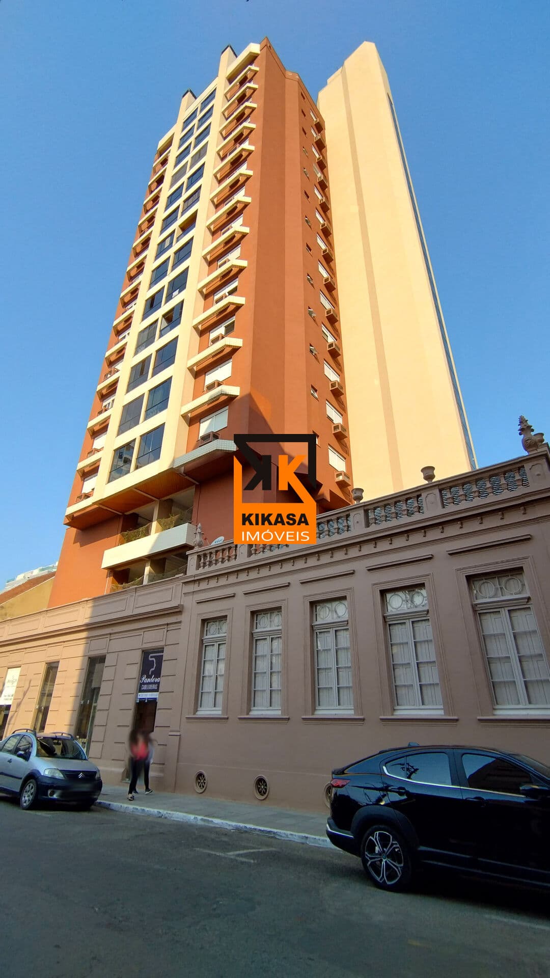 APARTAMENTO 3 QUARTOS NO CENTRO