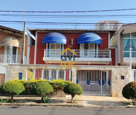 Sobrado em Campinas - Vila Nova São José
