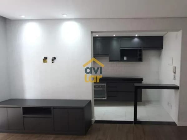 Apartamento à venda no Jardim Sabambaia