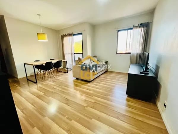 Apartamento à venda no Jardim do Lago.