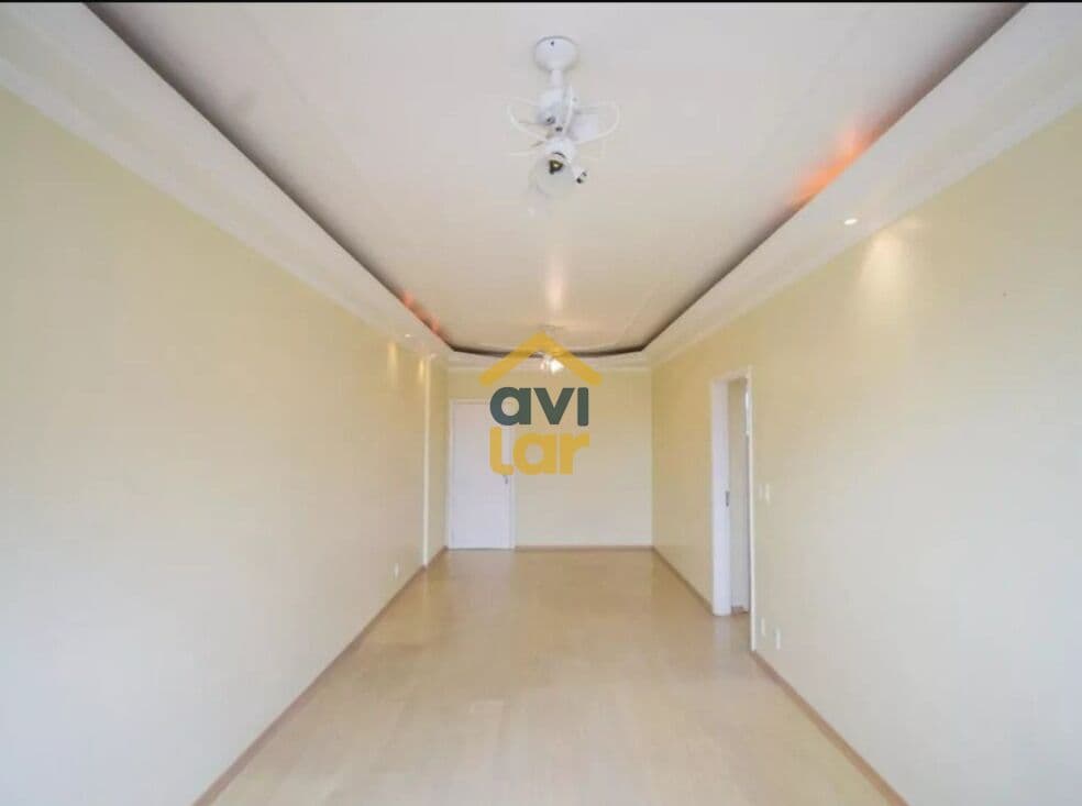 Apartamento Padrão à venda na Av. Moraes Salles