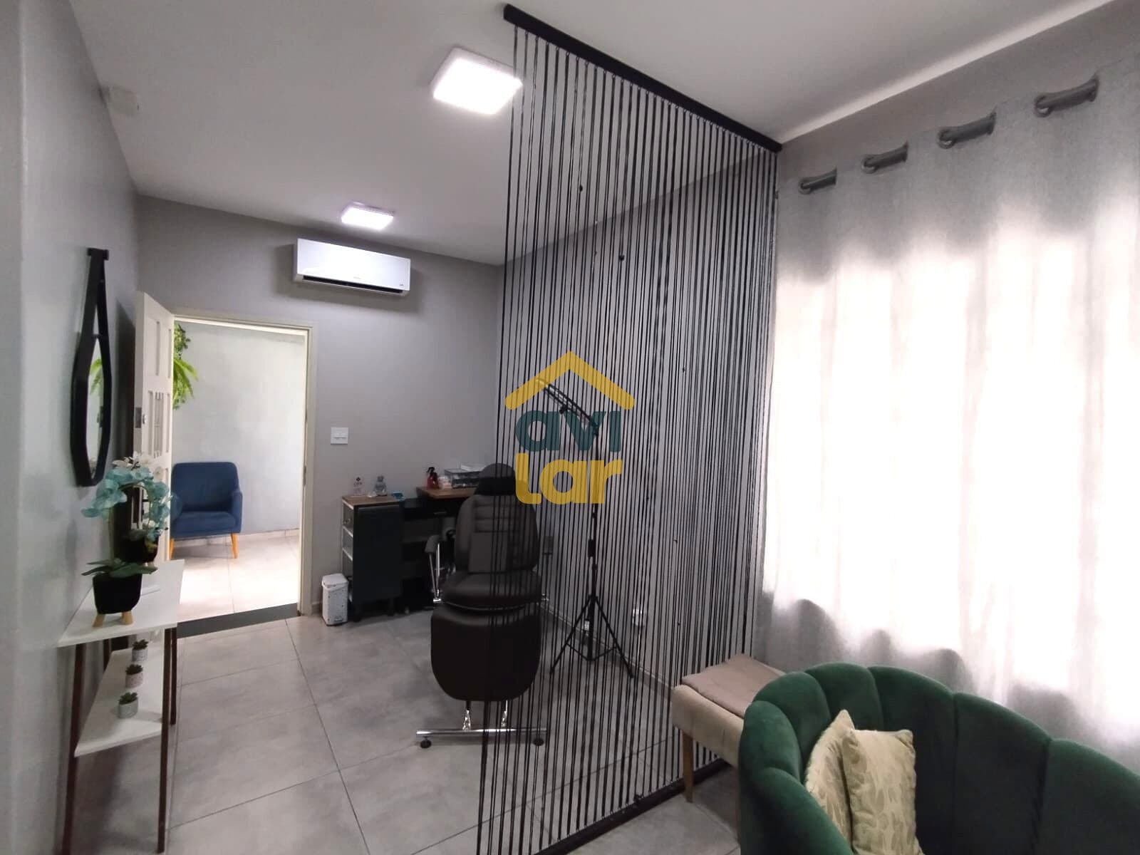 Casa comercial à venda no Taquaral