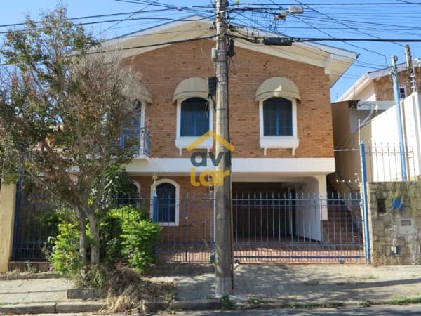 Sobrado em Campinas - Jardim Proença I