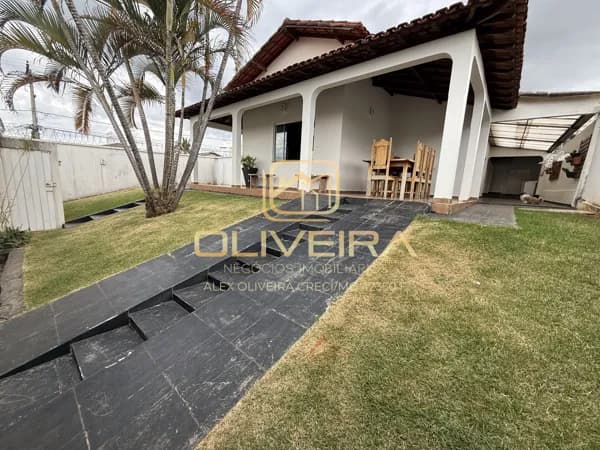 Casa em Patrocínio - Cidade Jardim