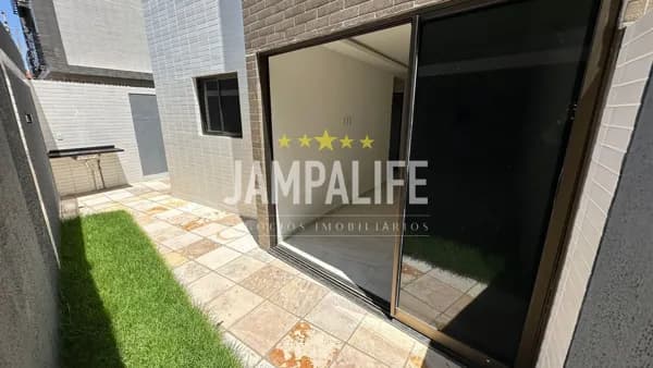 Apartamento com 02 Quartos em Ponta de Matos