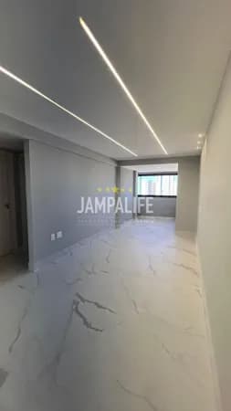 Apartamento com 03 Quartos em Manaíra