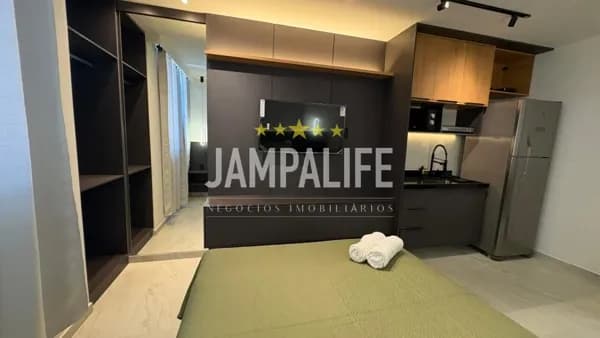 Flat com Porteira Fechada em Intermares