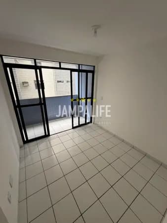 Apartamento com. 2 quartos, na praia do Jardim Oceania!