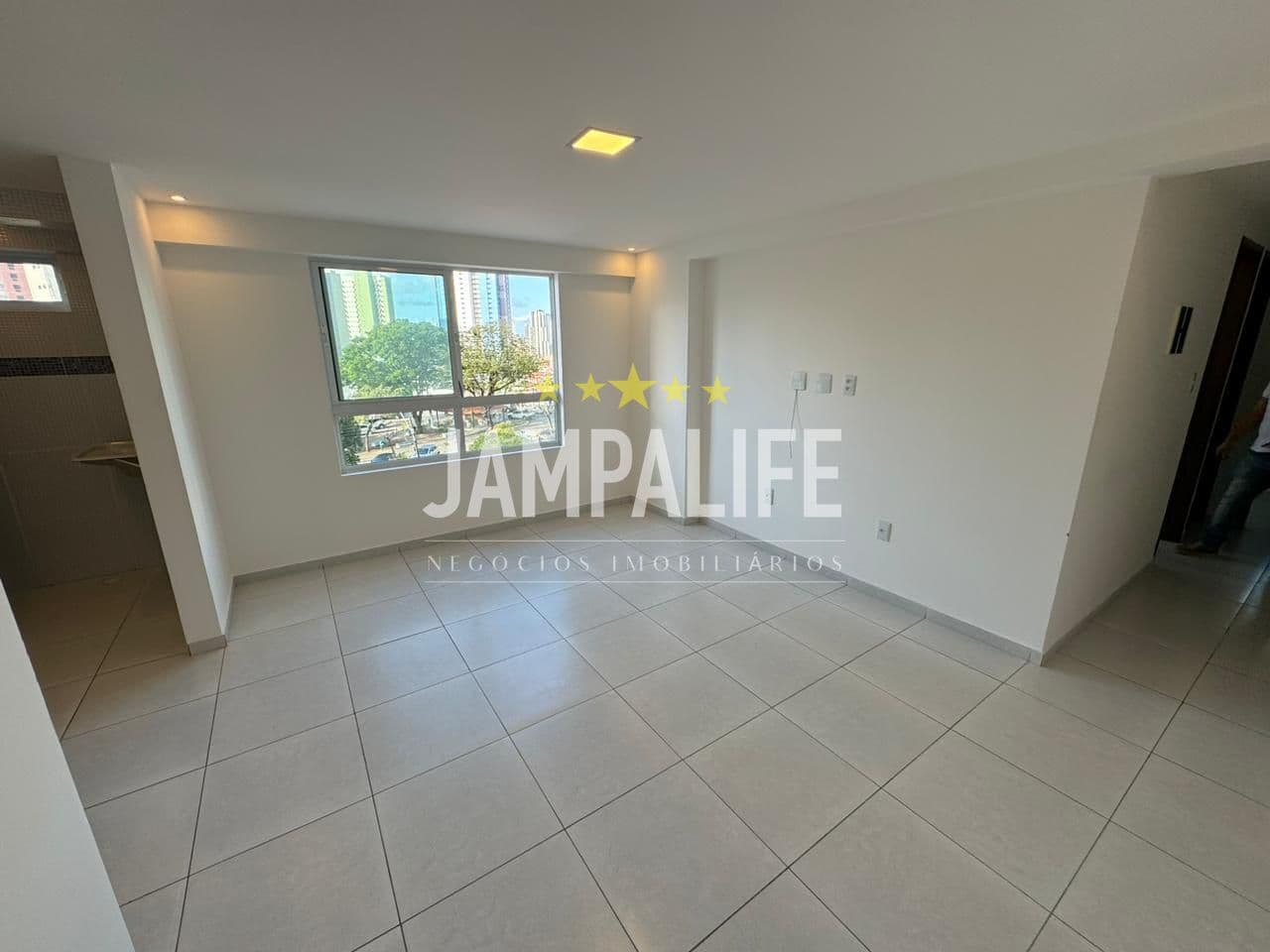 Apartamento com 2 dormitórios à venda, 72,10m² por R$ 569.000,00 - Miramar - João Pessoa/PB