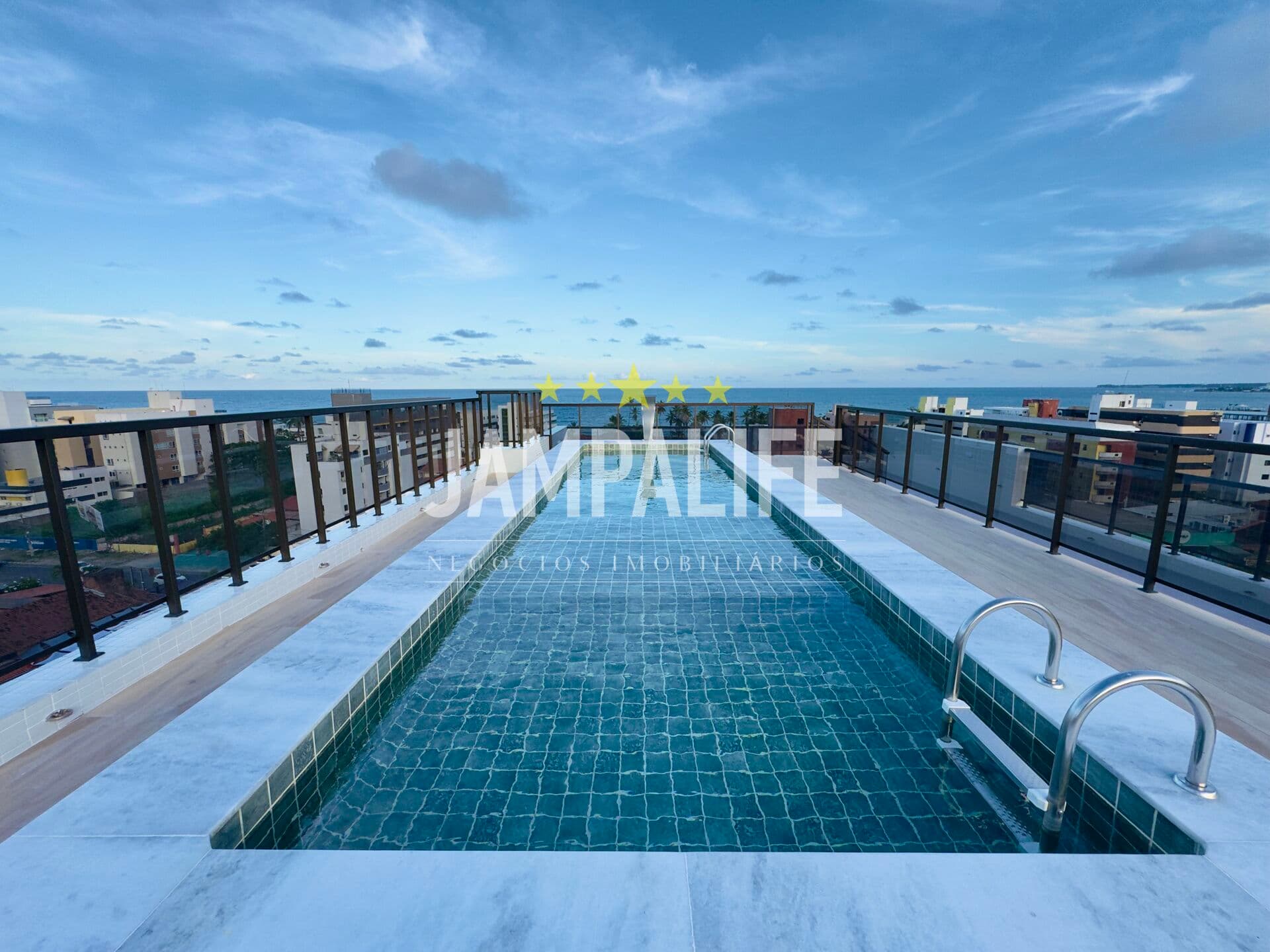 Apartamento de 2 quartos vista mar, Jardim Oceania