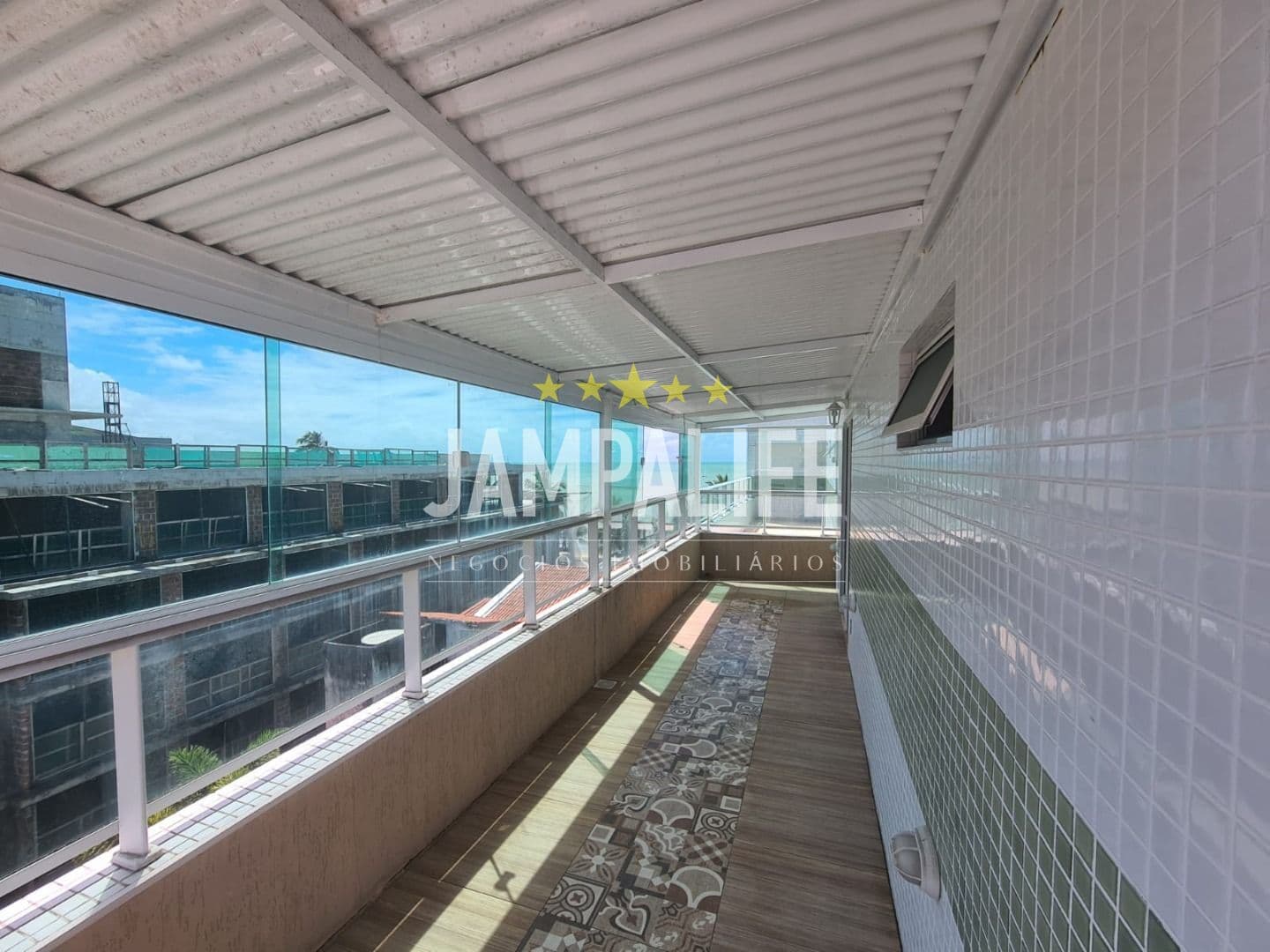 Cobertura com 1 dormitório à venda, 47 m² por R$ 500.000,00 - Cabo Branco - João Pessoa/PB