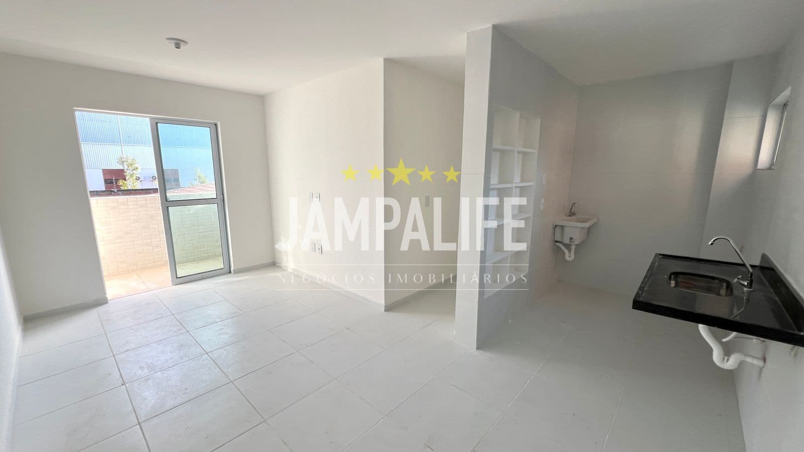Apartamento com 2 dormitórios à venda, 55,50 m² por R$ 220.000,00 - Camboinha - Cabedelo/PB