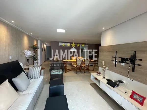 Apartamento com 03 Suítes em Tambaú