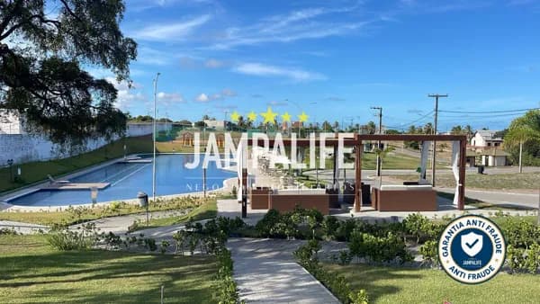 Casa de Esquina à Venda no Condomínio Villas de Carapibus | 181,7 m² | Energia Solar