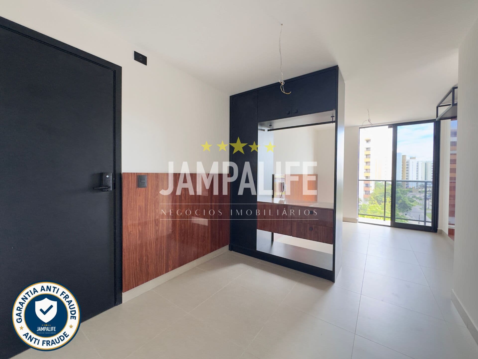 Flat em Ponta de Campina, perto do mar