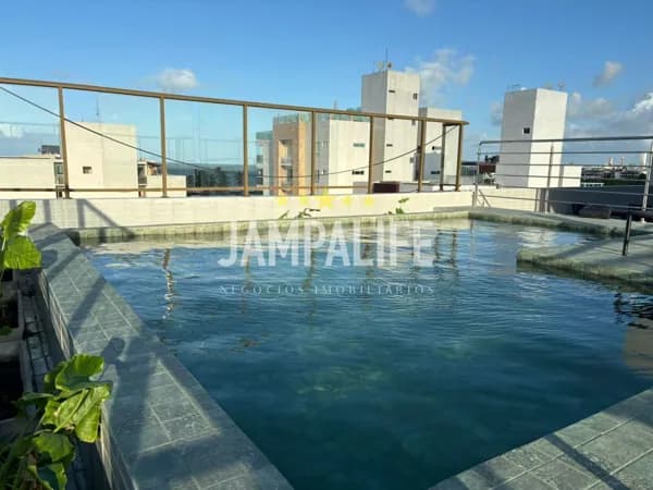 Apartamento á apenas 230 metros da Praia de Intermares