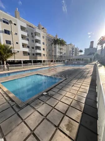Apartamento 02 dormitórios, sacada com churrasqueira - Pagani, Palhoça/SC