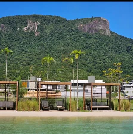 Lote no condomínio Reserva da Pedra, em Palhoça
