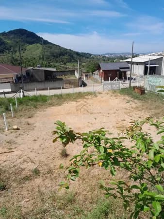 Lote/Terreno em Palhoça - Bela Vista
