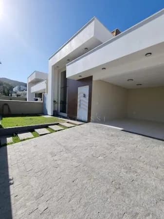 Casa à venda, 3 dormitórios, 1 suíte no bairro Pedra Branca, Palhoça/SC