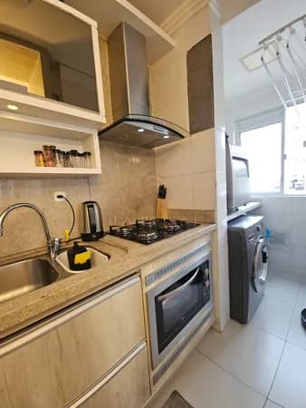 Apartamento semi mobiliado no Condominio Boulevard Ivo luchi