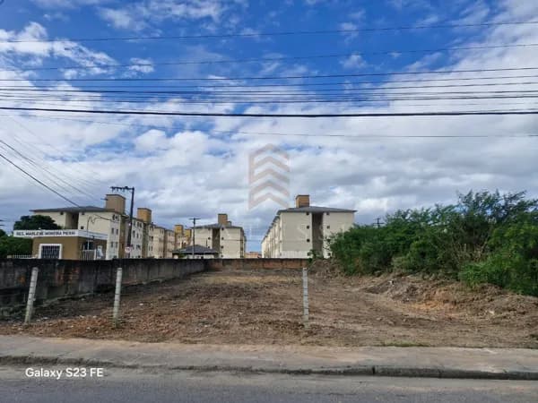 Terreno com 717m2 para construção residencial e comercial