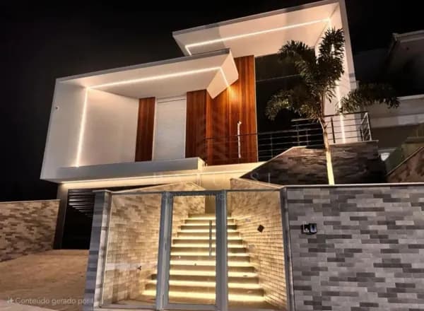 Casa Alto Padrão à Venda de 3 suítes na Pedra Branca, Palhoça/SC