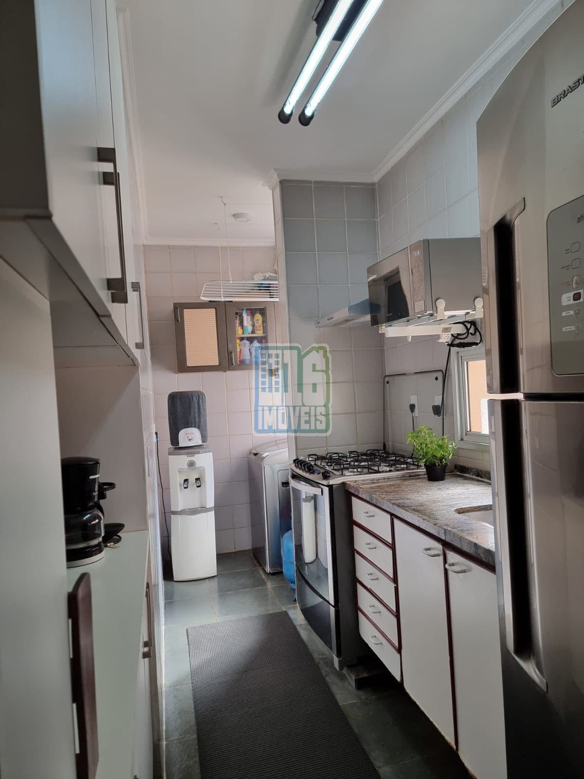 Apartamento no Jardim Interlagos