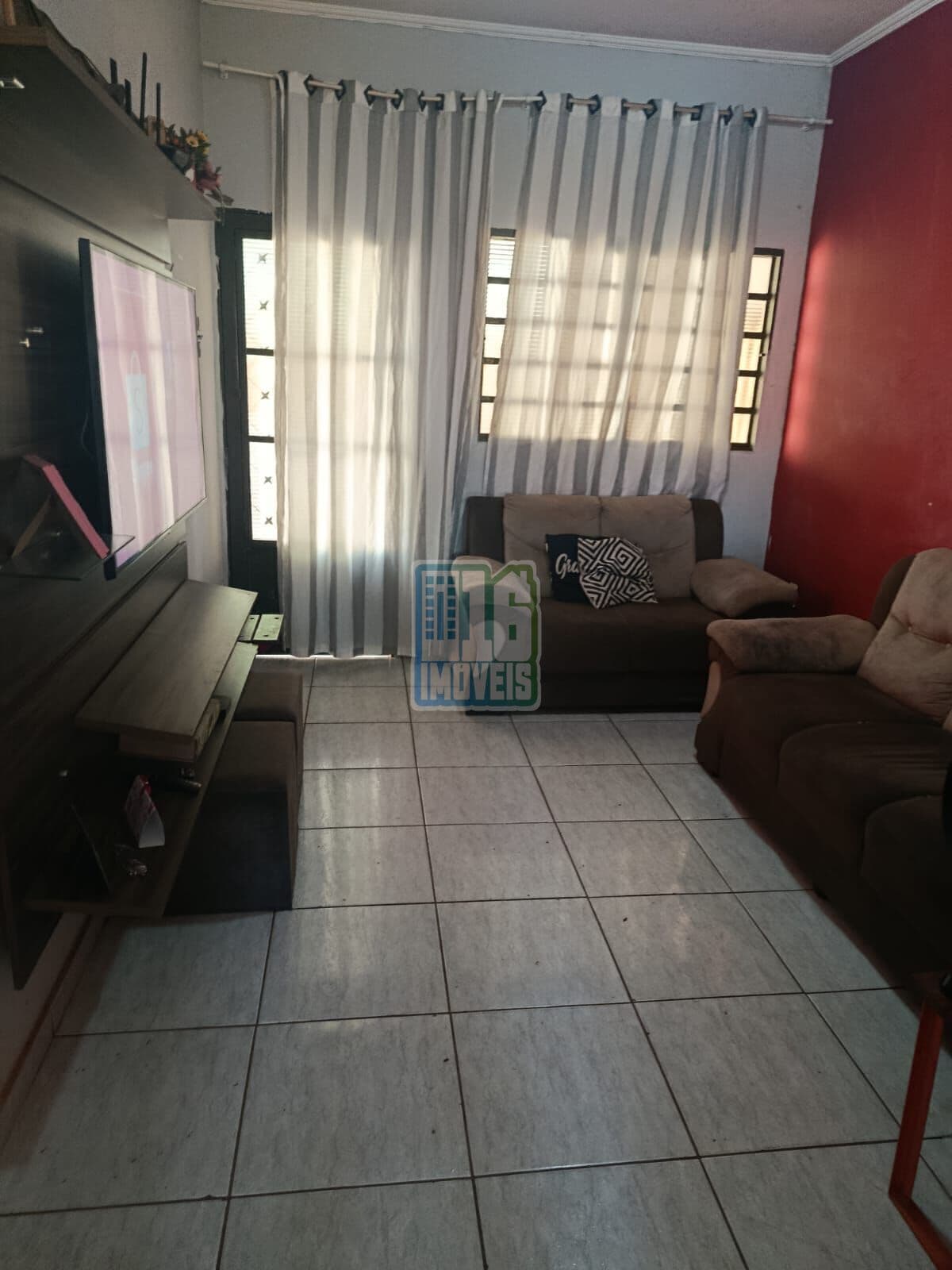 Casa à venda - Bairro Léo Gomes