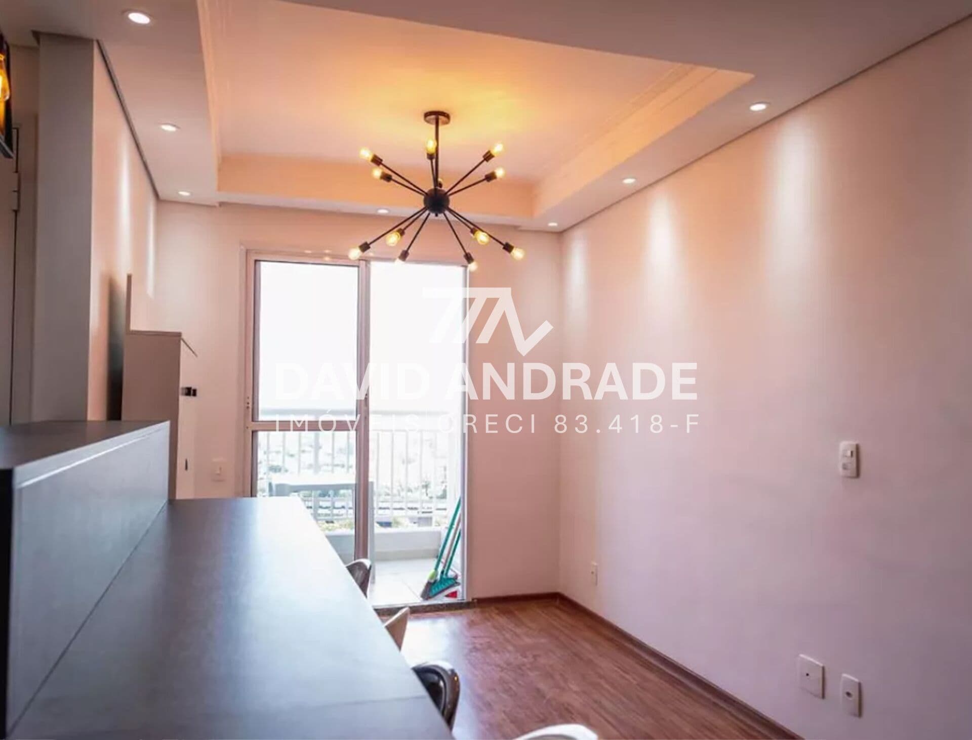 Belíssimo apartamento com 55m², próximo ao metrô, 2 dormitórios, ampla varanda, amplo living e áreas de lazer