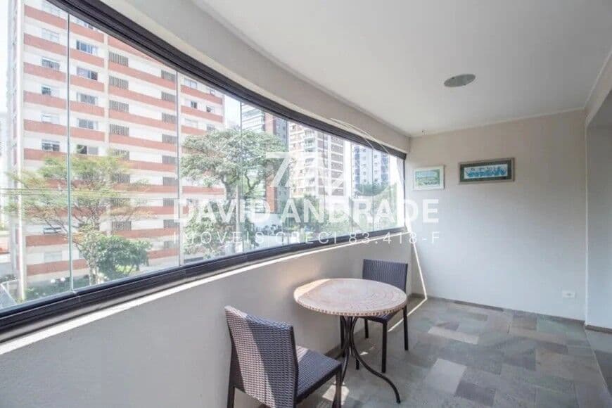 Apartamento em São Paulo - Moema Pássaros
