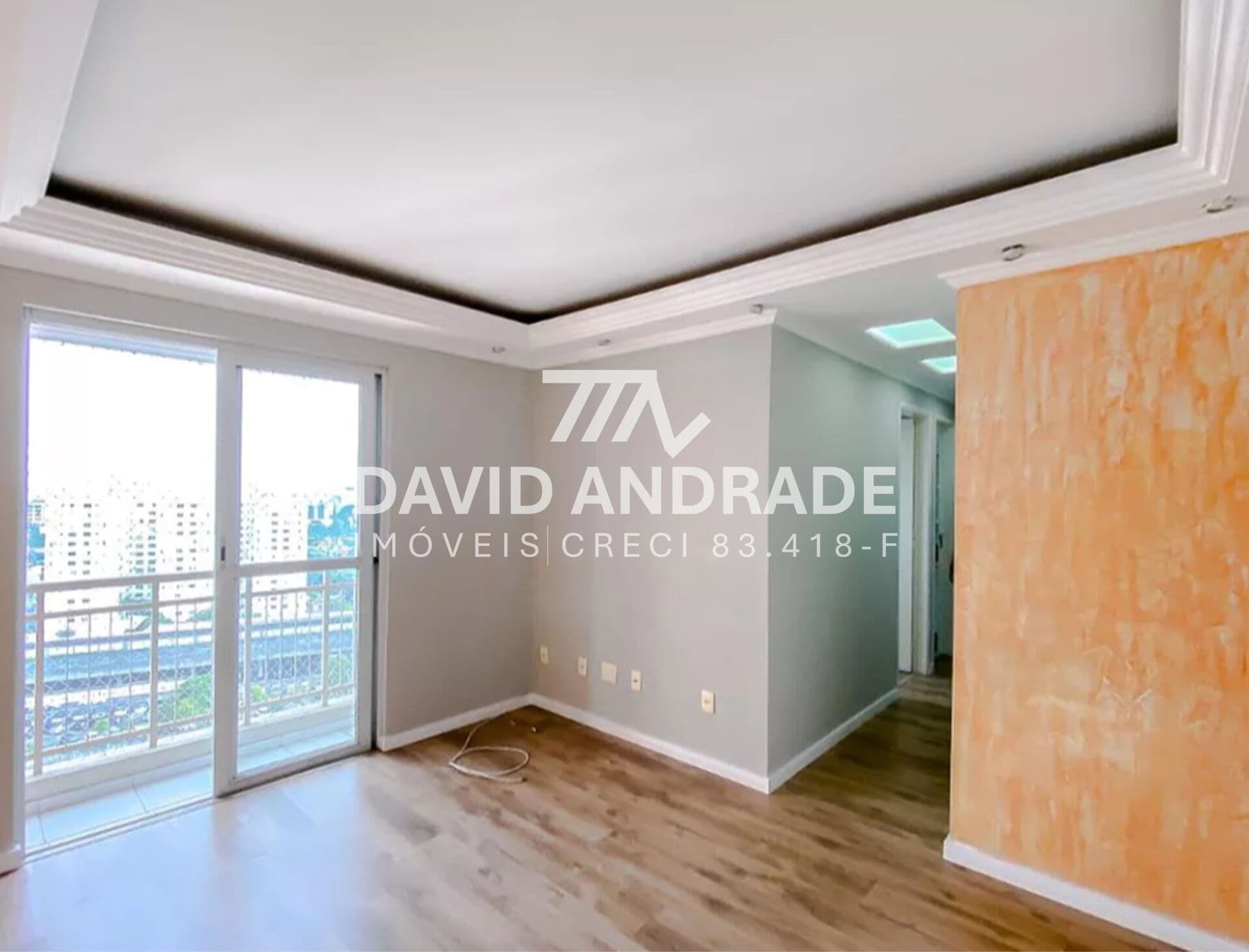 Belo apartamento com 50m², 1 vaga, varanda, 2 dormitórios, cozinha grande, área de serviço, living para 2 ambientes e áreas de lazer