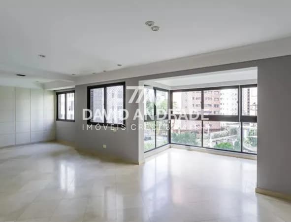 Belíssimo apartamento com 127m², 3 vagas, 3 suítes, ampla varanda integrada, bem iluminado e áreas de lazer