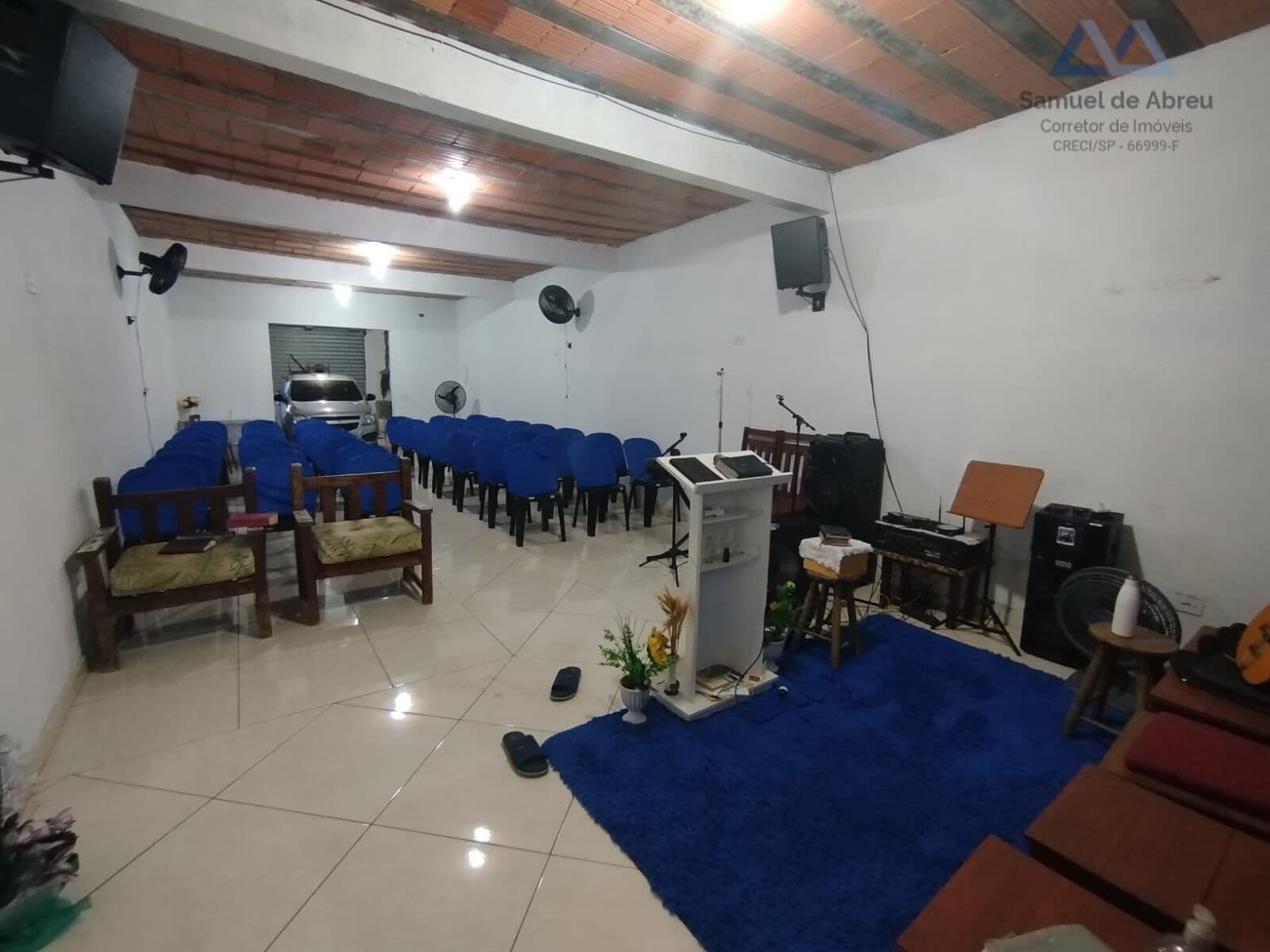 Sala Comercial em Jardim Recanto, Caraguatatuba/SP