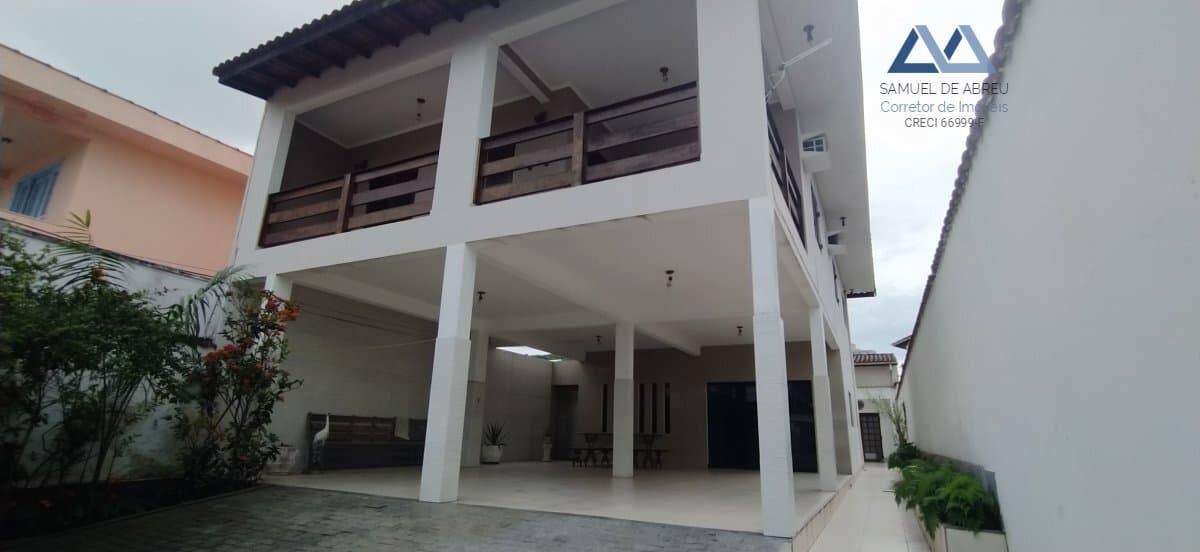 Sobrado Alto Padrão para Venda em Sumaré Caraguatatuba-SP