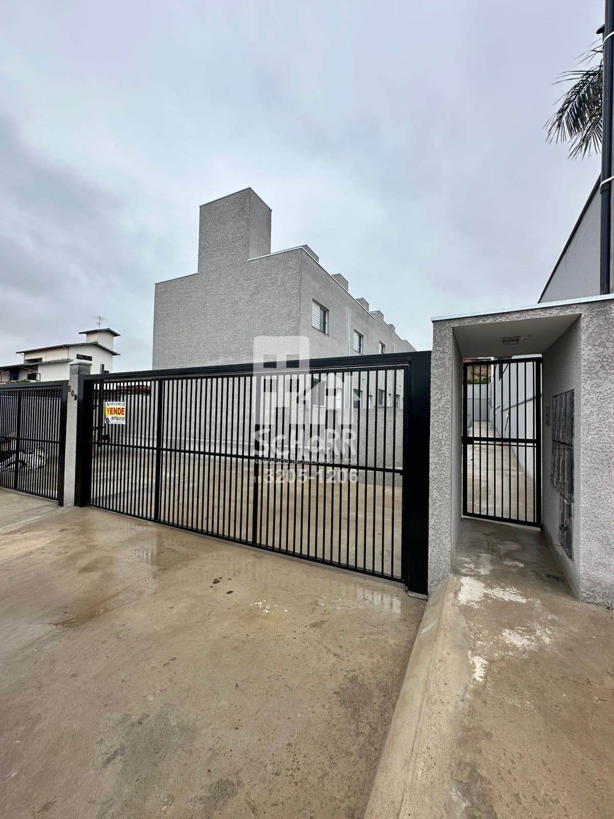 🏡 Sobrado com 2 quartos à Venda – Venha morar na Colina Verde! OPORTUNIDADE!