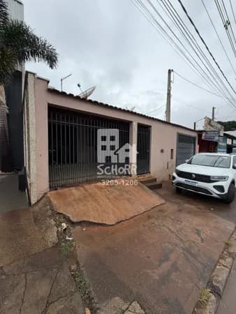 Casa à Venda com Ótima Localização - Rod Mario Batista Mori