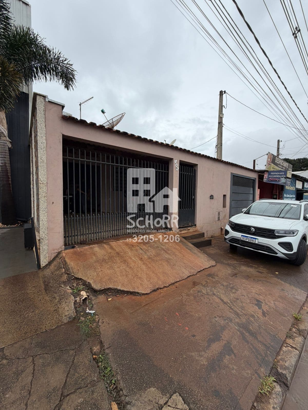 Casa à Venda com Ótima Localização - Rod Mario Batista Mori