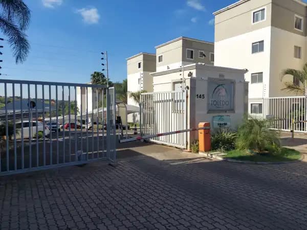 Apartamento à venda no bairro Vila São Lázaro em Tatuí/SP