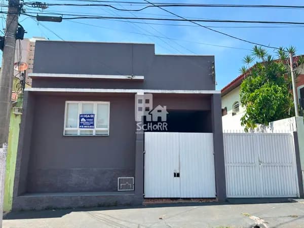 🏡 Casa para Venda no Centro em Tatuí/SP – Excelente Localização!