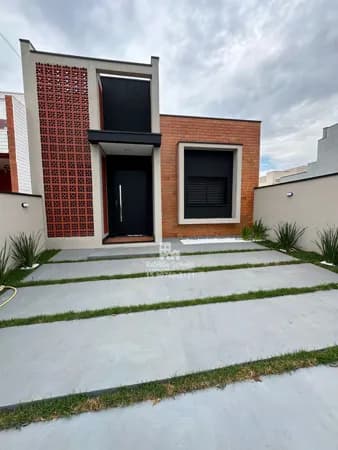 Casa à venda no bairro Ypes 2 em Tatuí/SP