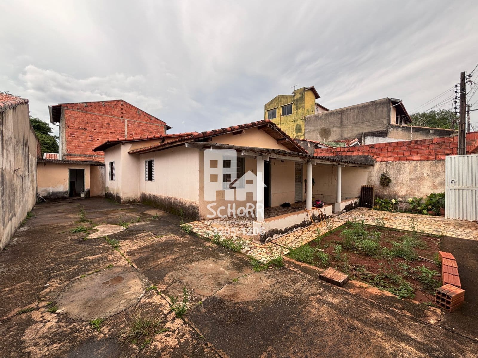 Casa a venda Bairro inocoop em Tatuí - 3 quartos 1 suíte - terreno grande 200m²